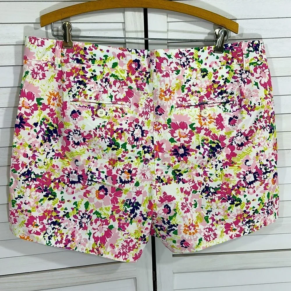 Crown & Ivy Caroline Floral Shorts Size 16NWOT 5 in Inseam